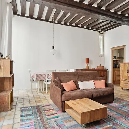 Appartement Au Coeur Du Marais A By Weekome